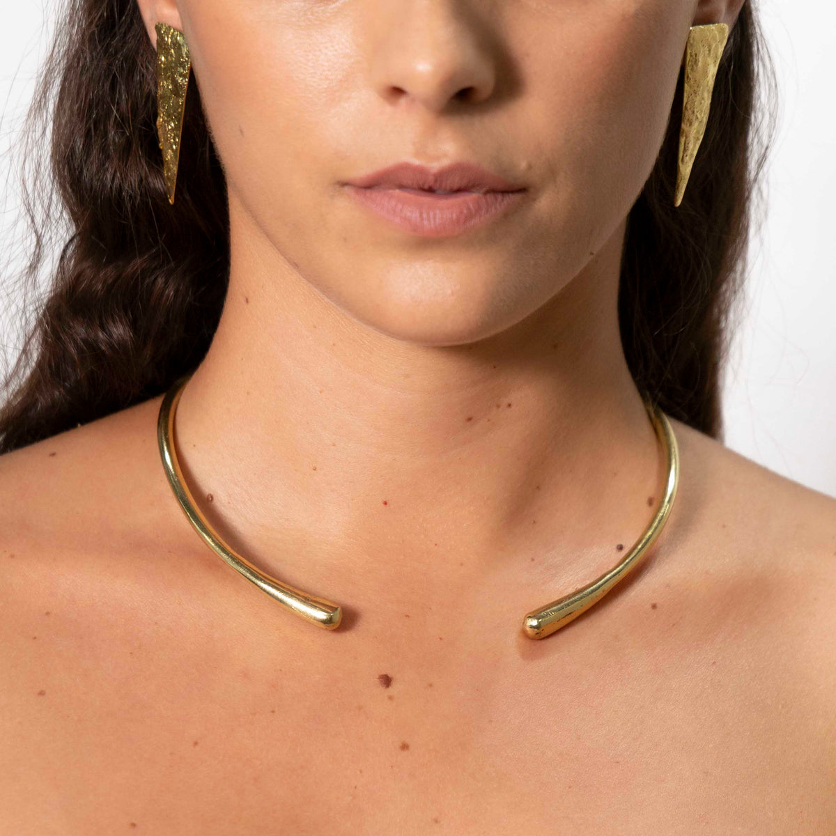 Orecchini ottone trapezio stilizzato