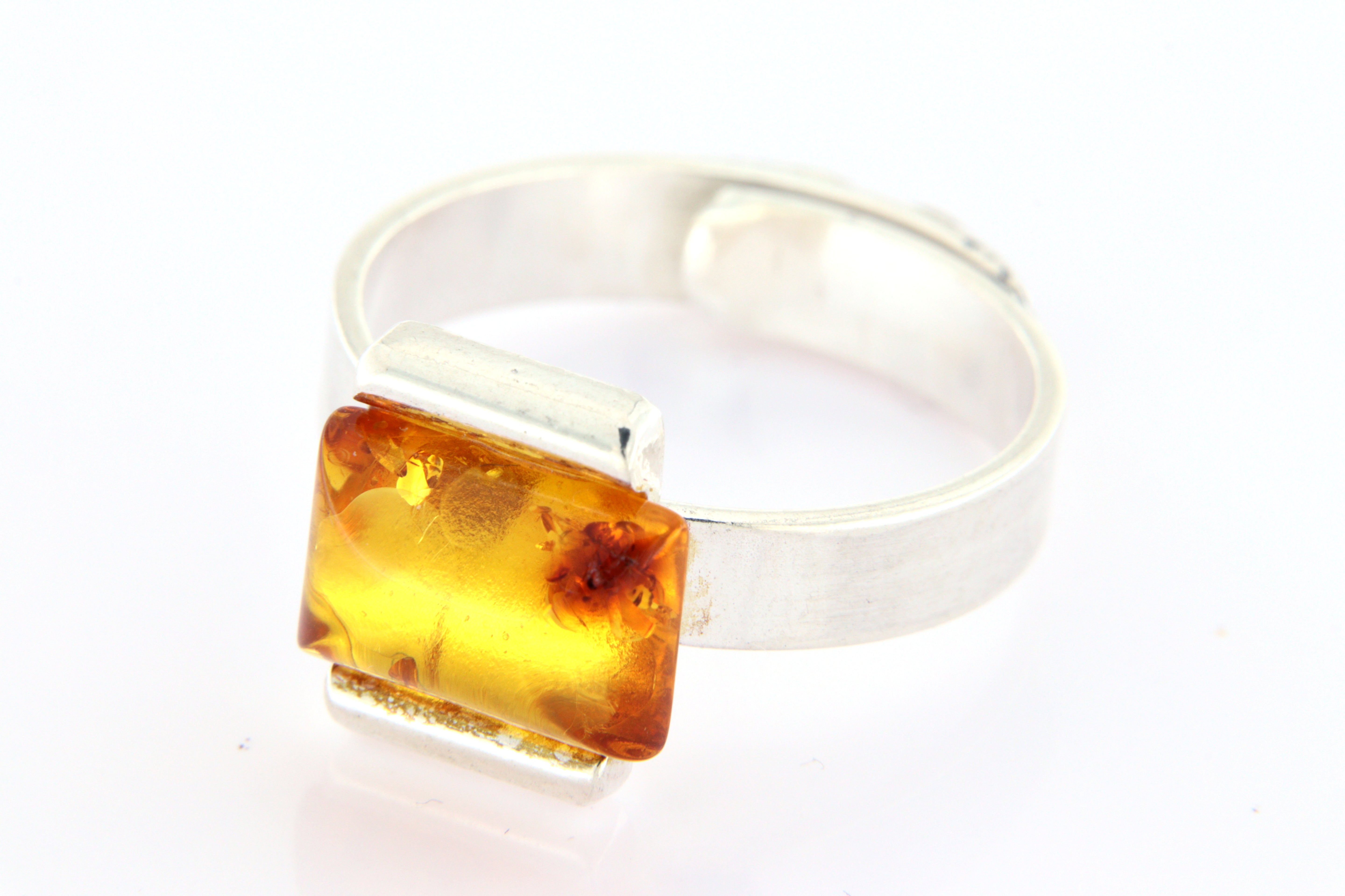 Anello in Arg.925 e Ambra Baltica