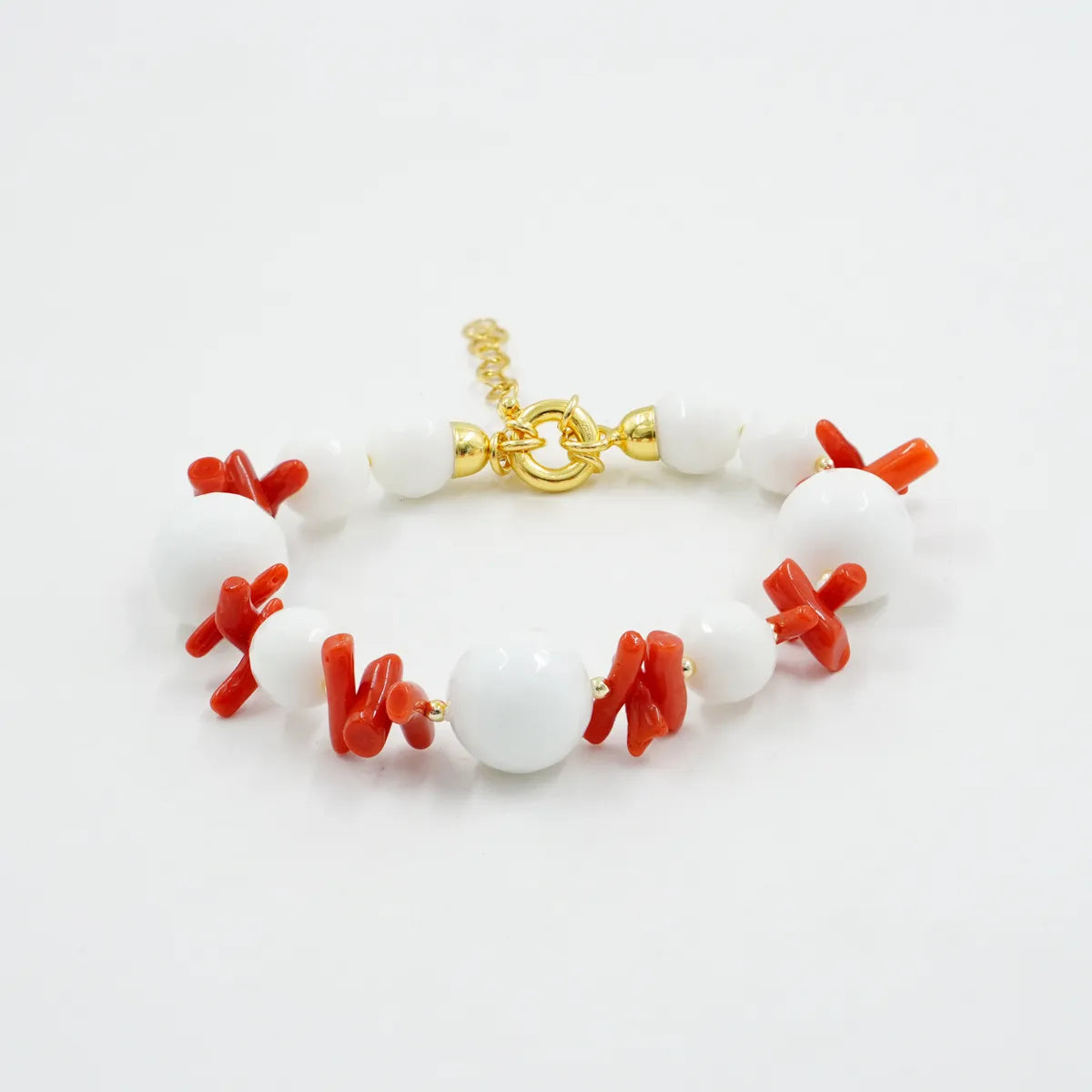 Bracciale in Arg.925 dorato, Agata bianca e Corallo Mediterraneo